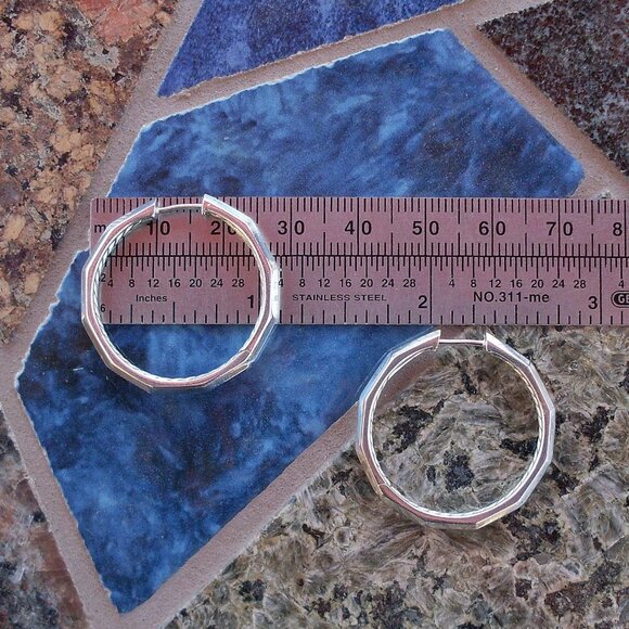 Recently Retired David Yurman Stax Hoop Earrings - 925 Sterling - DY Pouch - Picture 10 of 10